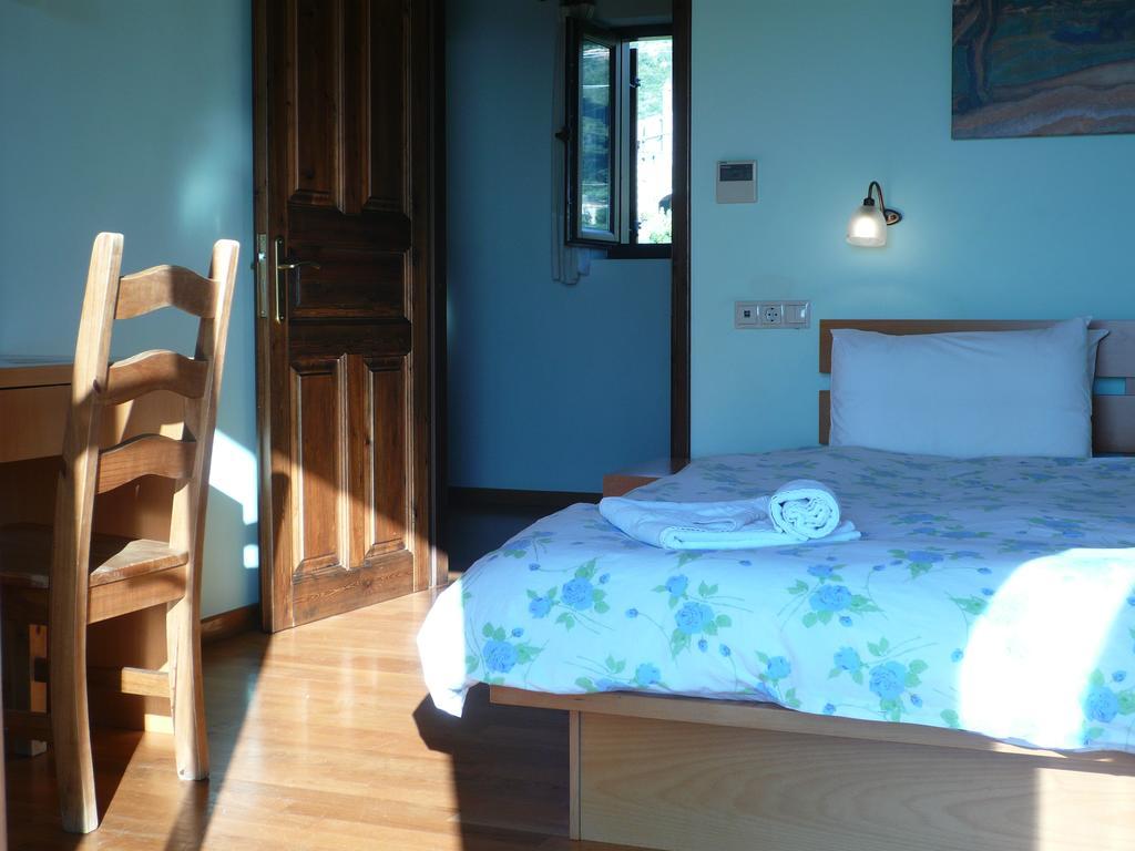 קרדמילי Maison Viros חדר תמונה